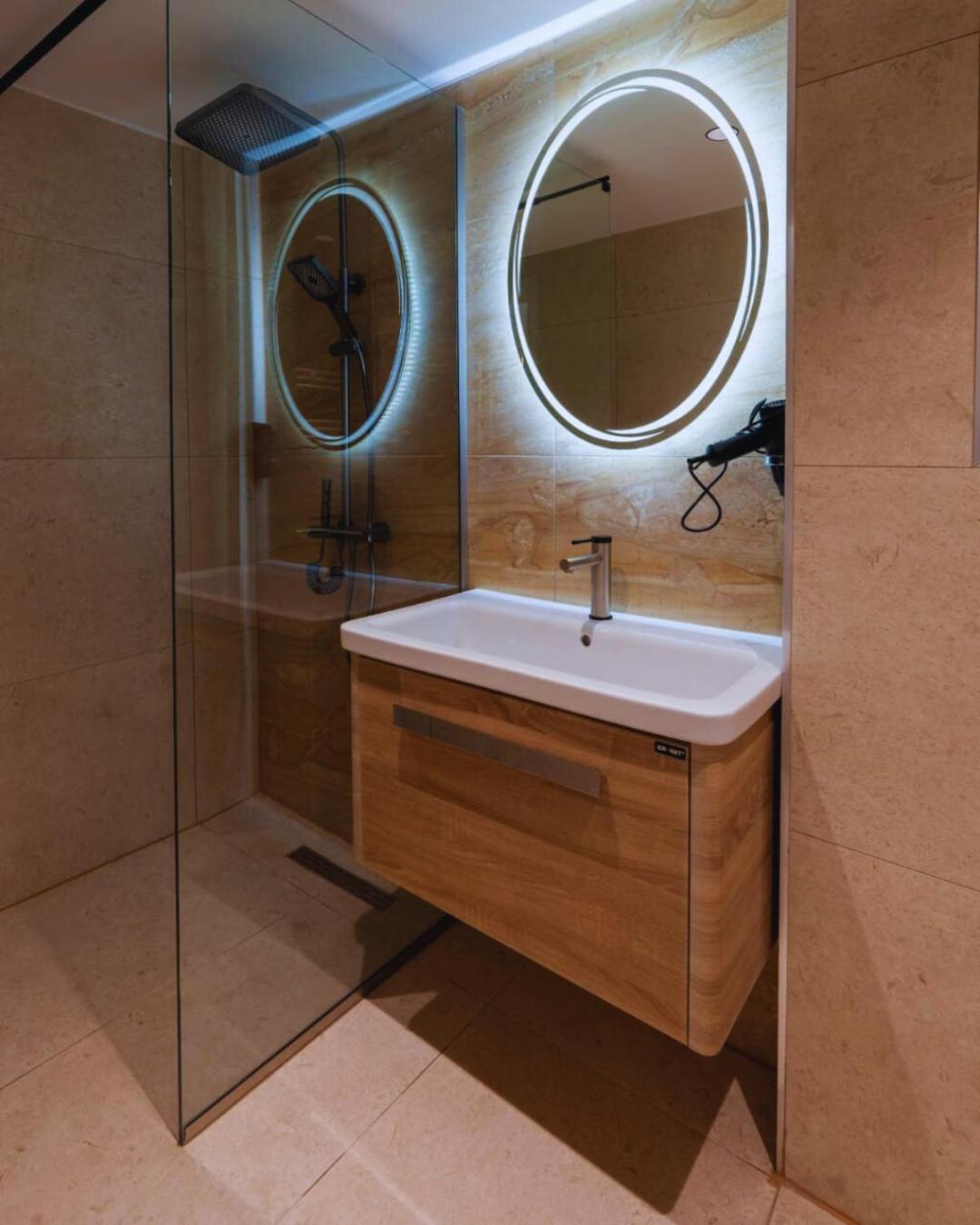 Hotel Solo 127 Prizren Bagian luar foto
